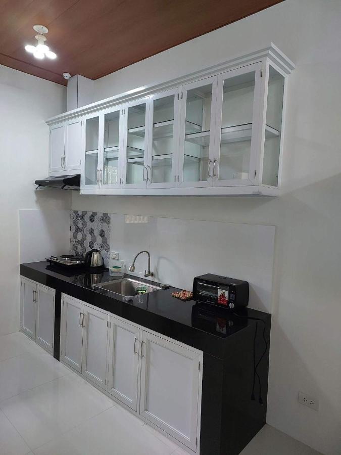 Flb Apartelle Los Banos 洛斯巴尼奥斯 外观 照片