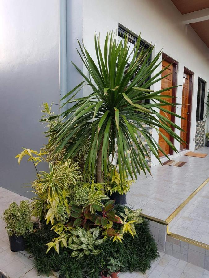 Flb Apartelle Los Banos 洛斯巴尼奥斯 外观 照片